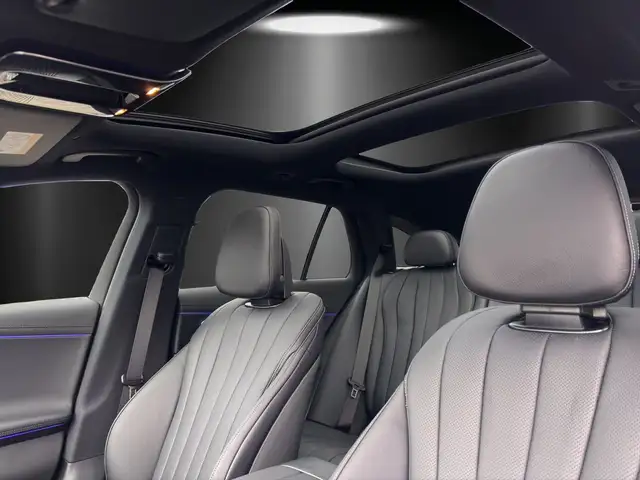 Mercedes-Benz E-Class view 13