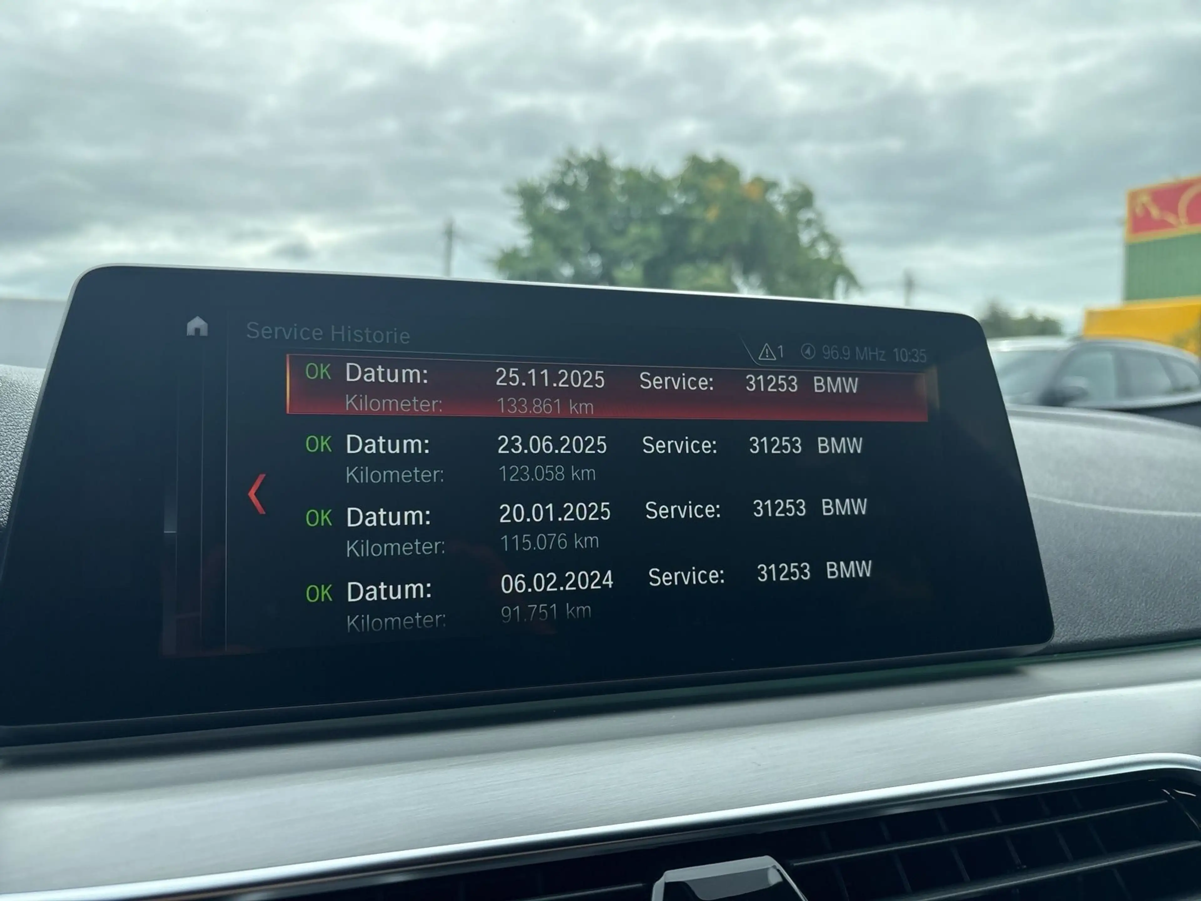 BMW 530 d xDrive Touring M Sport AHK HUD Standhzg NUR GEWE — photo 14