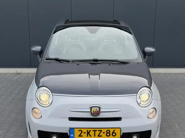 Abarth 500C view 14