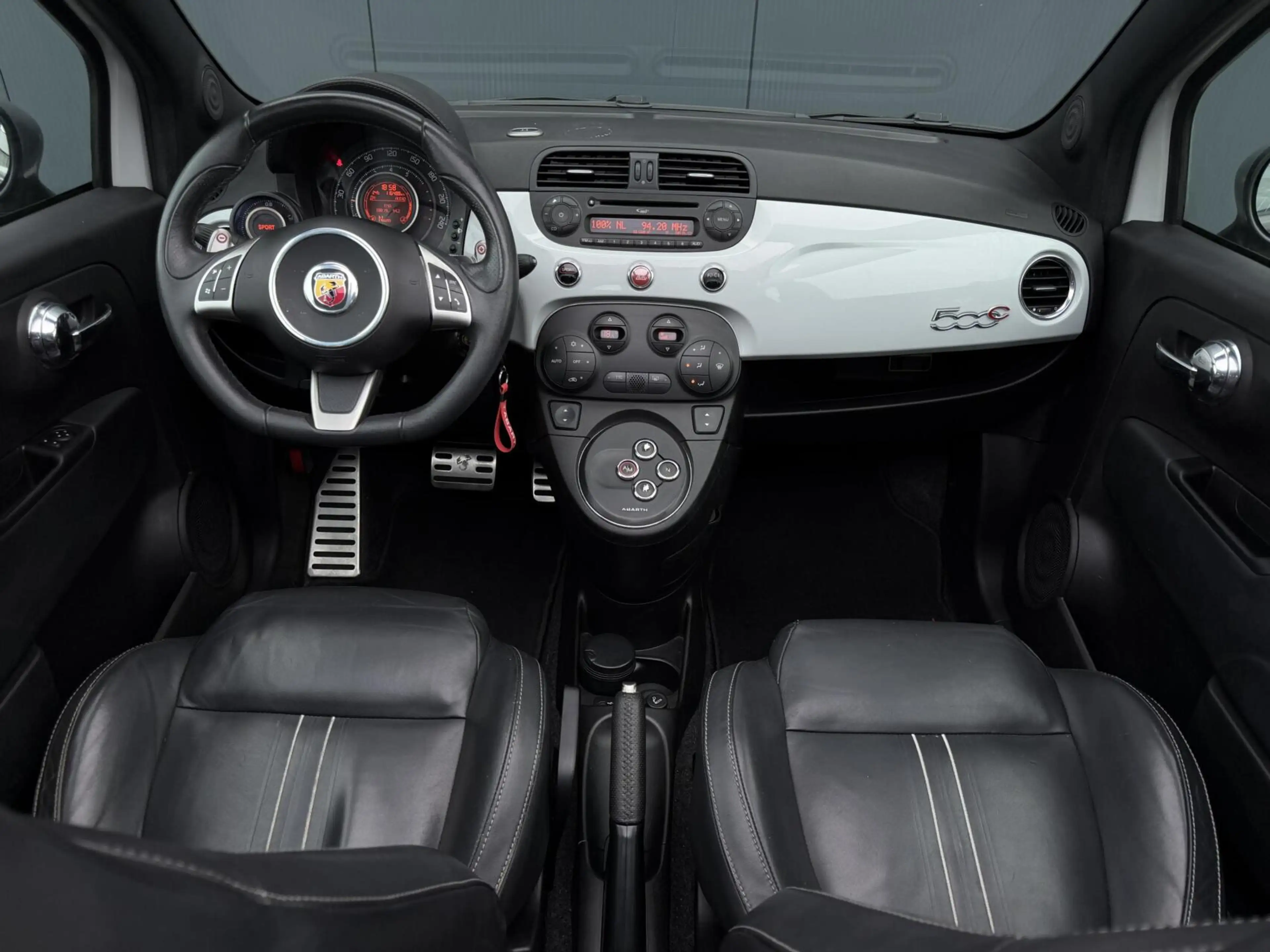 Fiat 500C Abarth 1.4-16V — photo 15