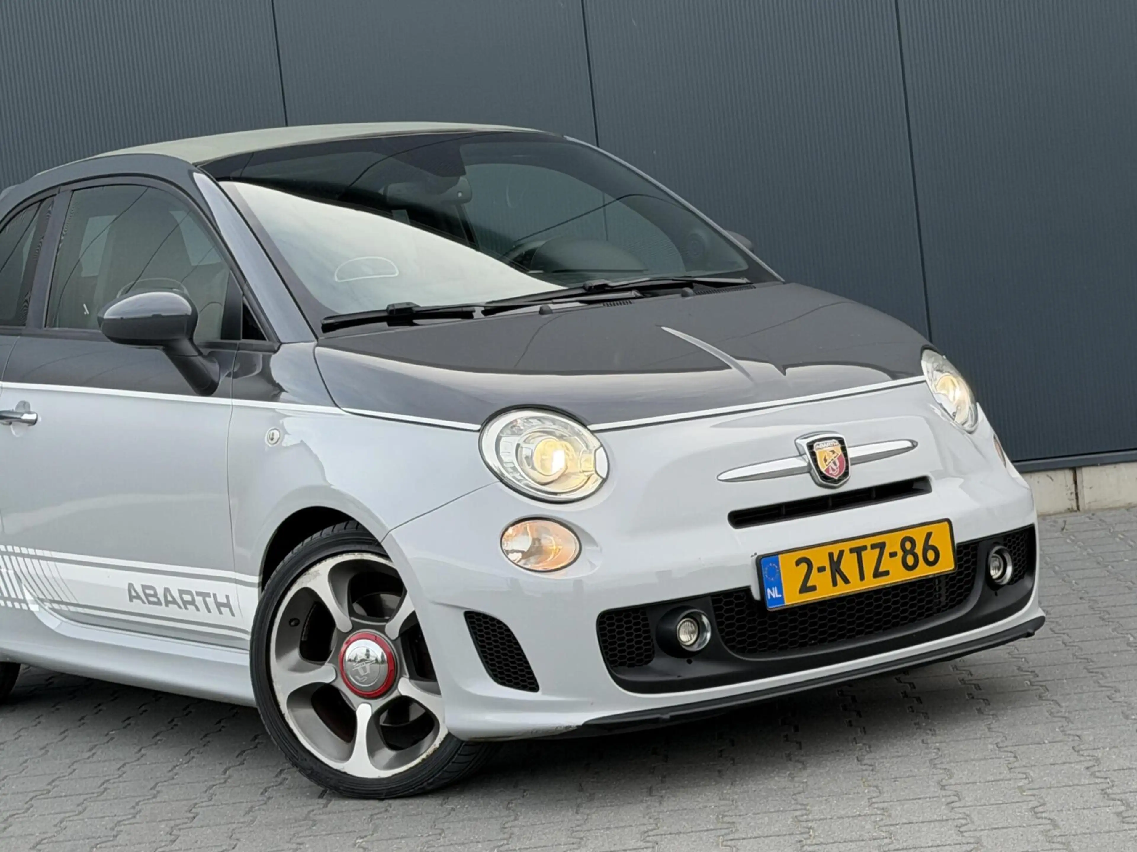 Fiat 500C Abarth 1.4-16V — photo 12