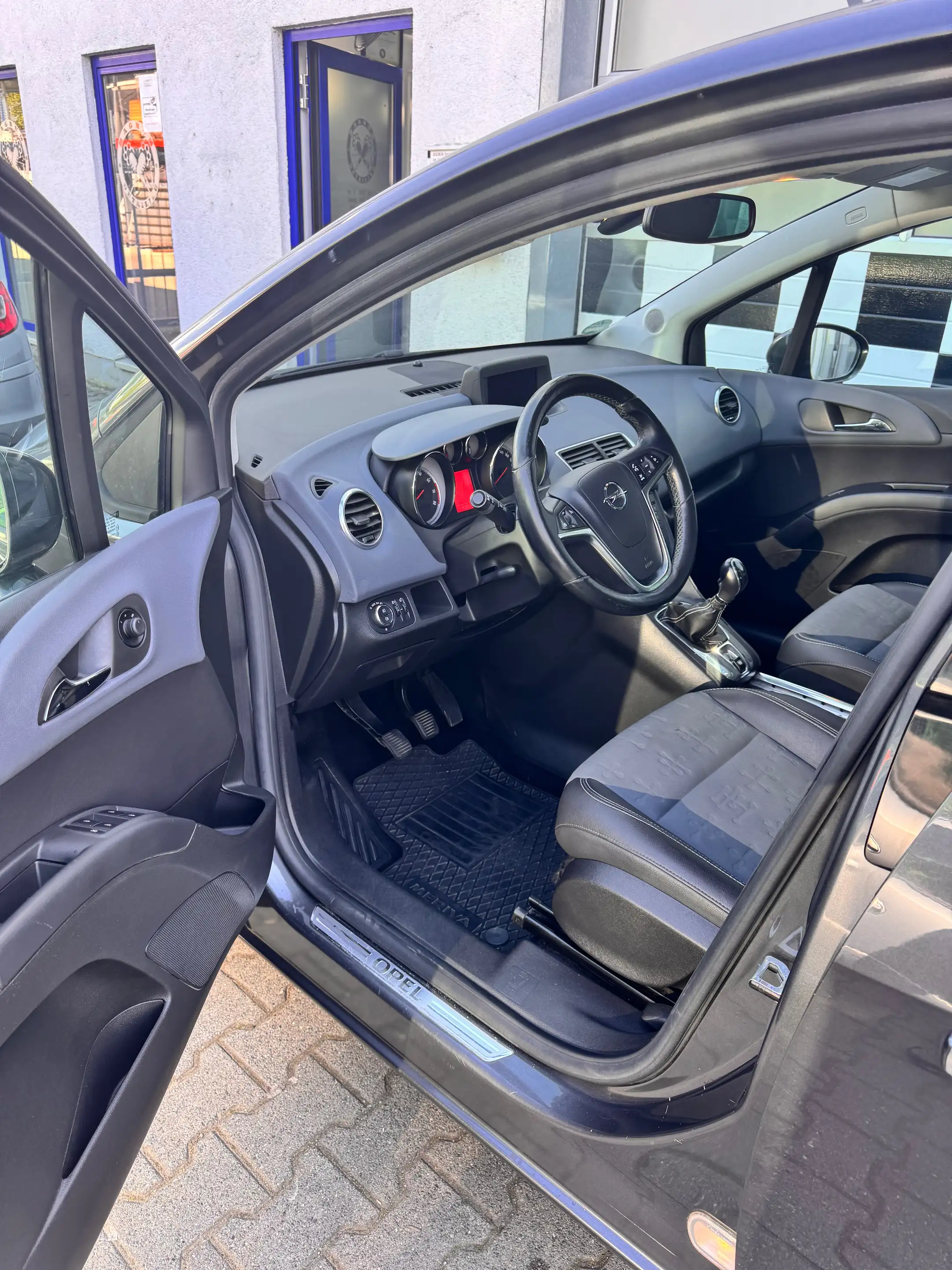 Opel Meriva Innovation — photo 9