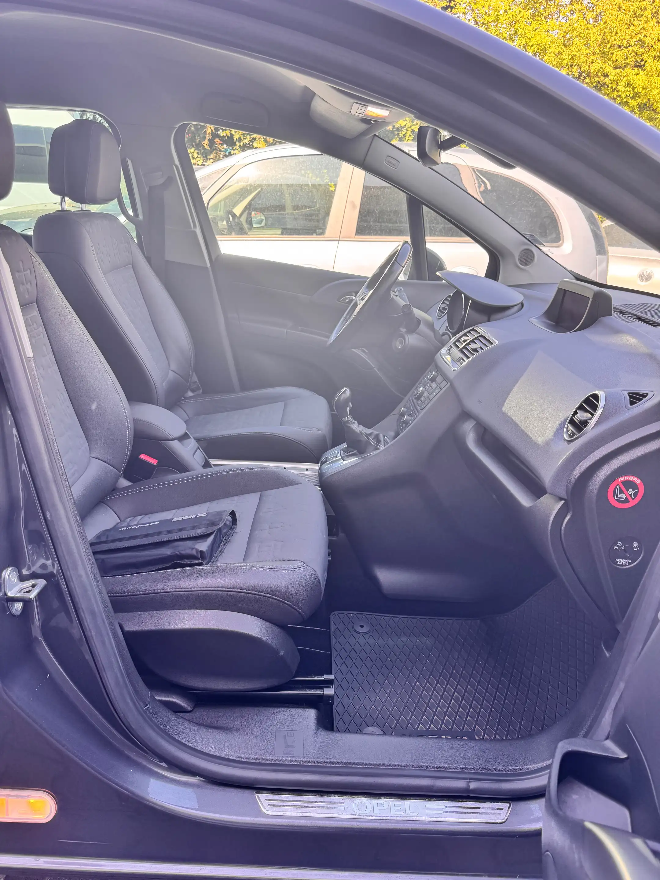 Opel Meriva Innovation — photo 12