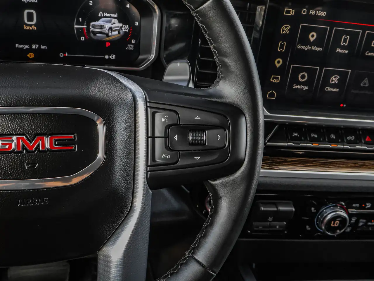GMC Sierra 1500 снимка GMC Sierra 1500
