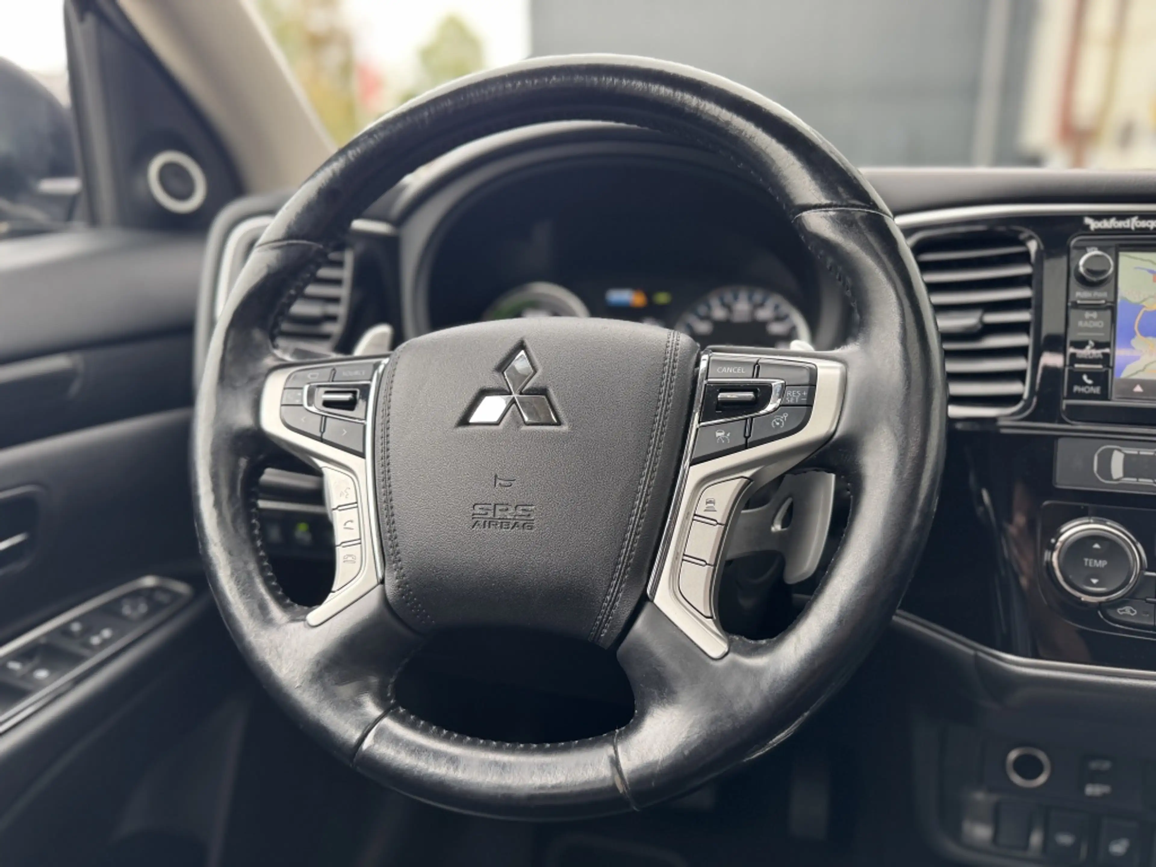 Mitsubishi Outlander Automaat | Trekhaak | 2.0 PHEV Instyle+ — photo 14