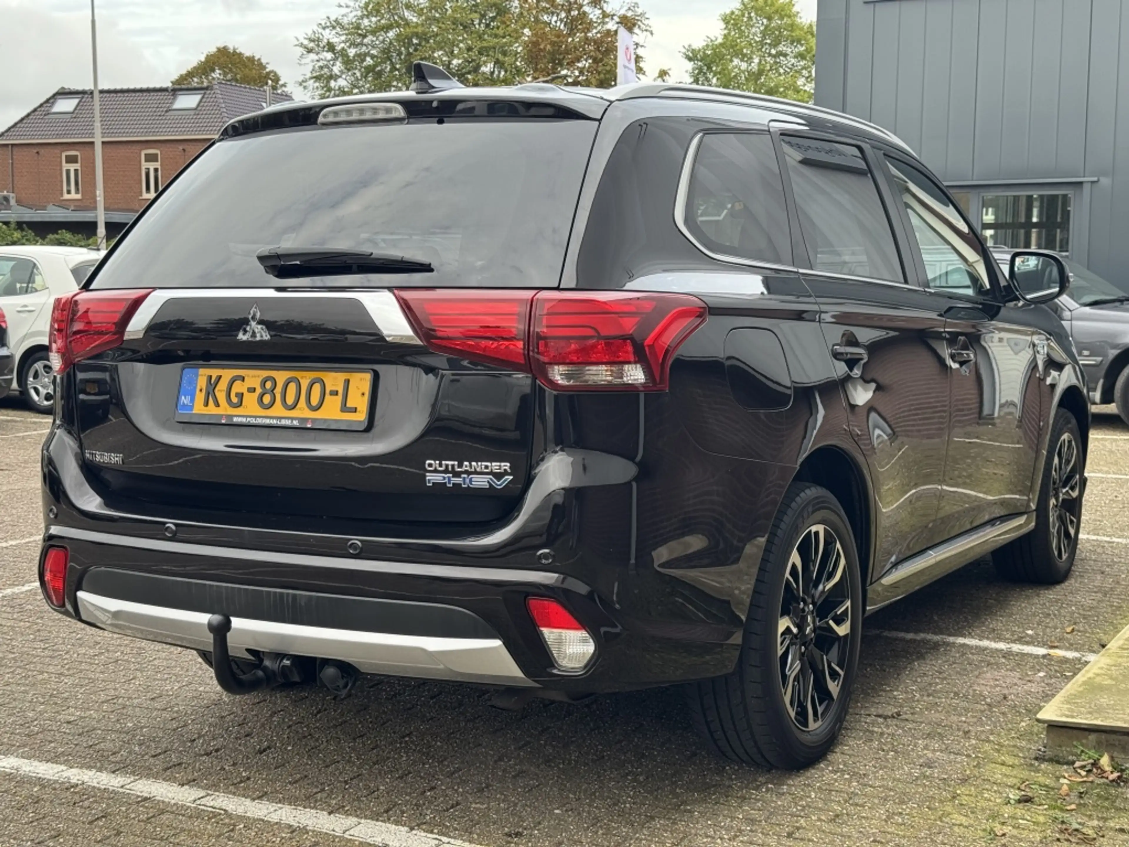 Mitsubishi Outlander Automaat | Trekhaak | 2.0 PHEV Instyle+ — photo 5