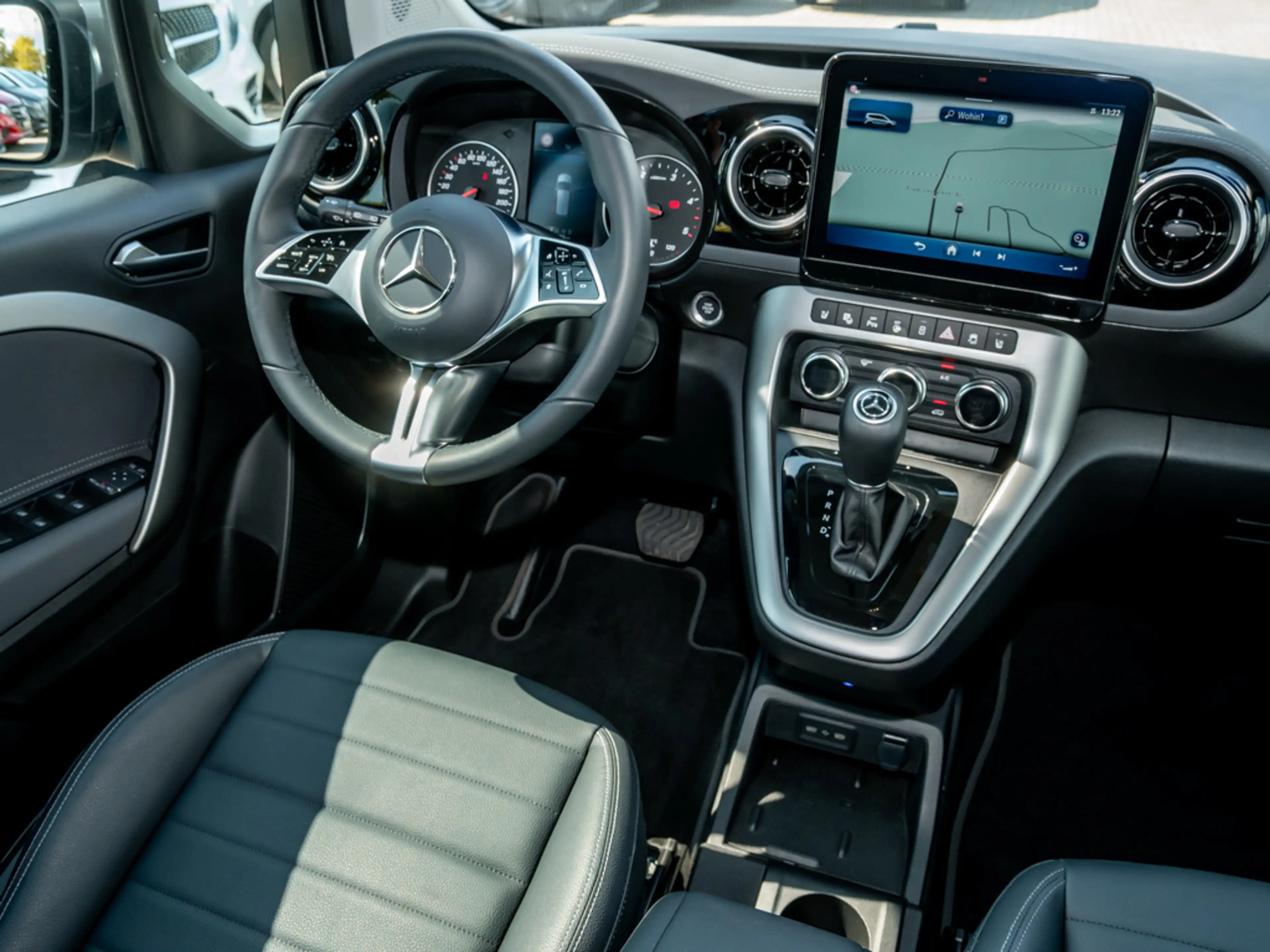 Mercedes-Benz T-Class T 180 d PROGRESSIVE 5 SITZE 7G-TRONIC LED KAMERA — photo 10