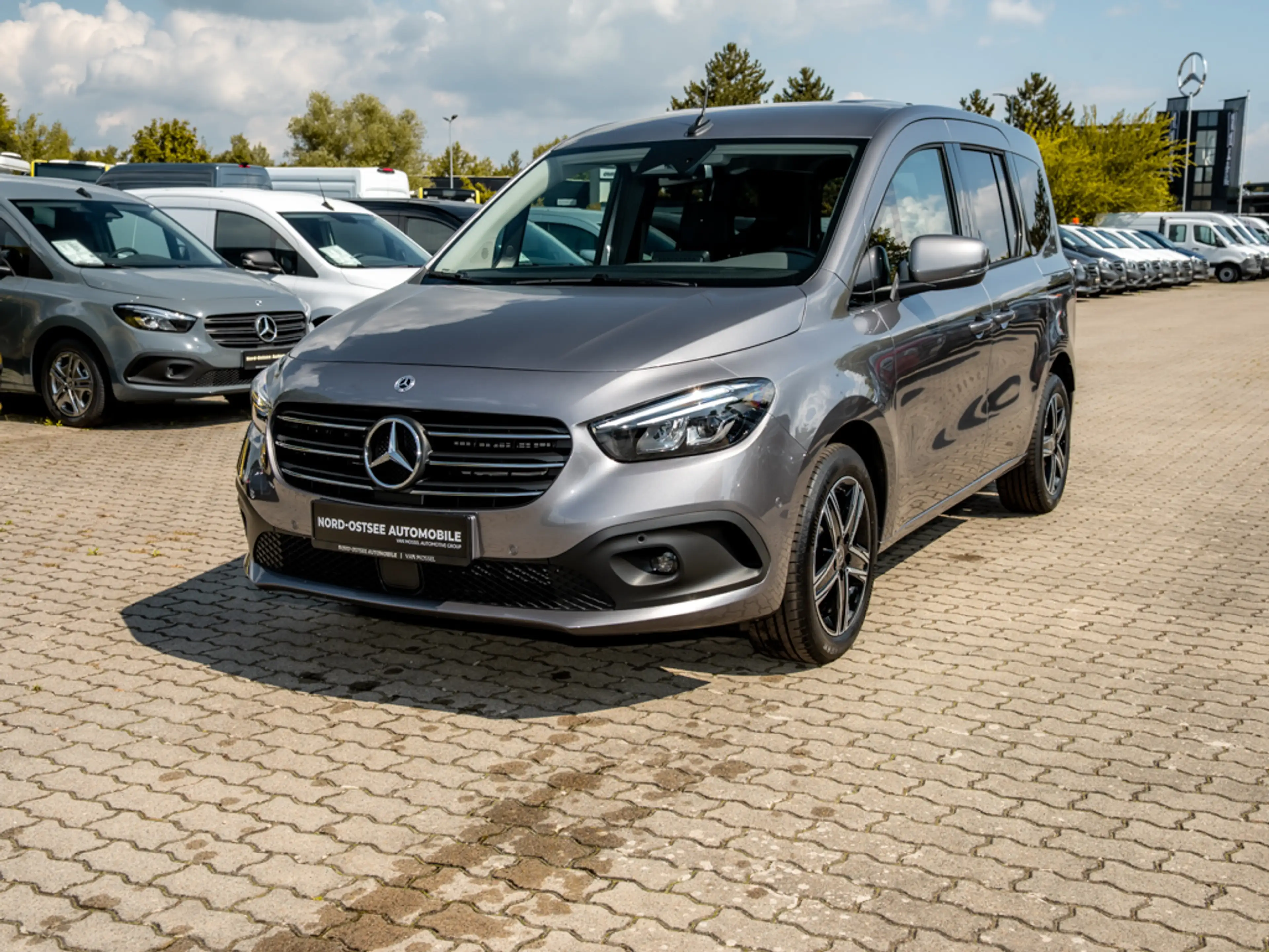 Mercedes-Benz T-Class T 180 d PROGRESSIVE 5 SITZE 7G-TRONIC LED KAMERA — photo 8