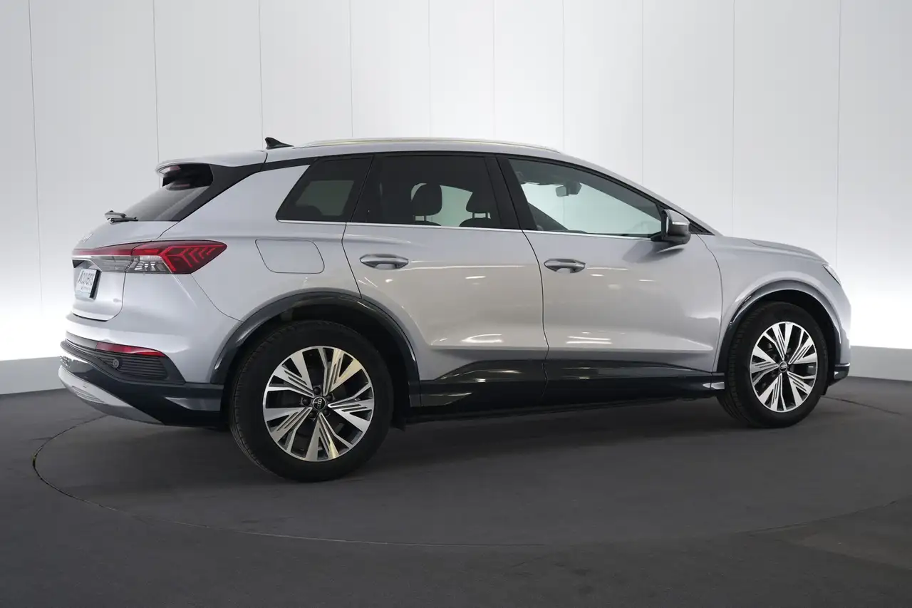 Audi Q4 55 kWh 35 Advanced Business+ LED GPS PDC Verw., миниатюра 6