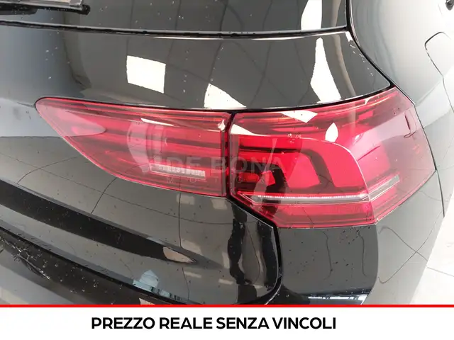 Volkswagen Golf view 13