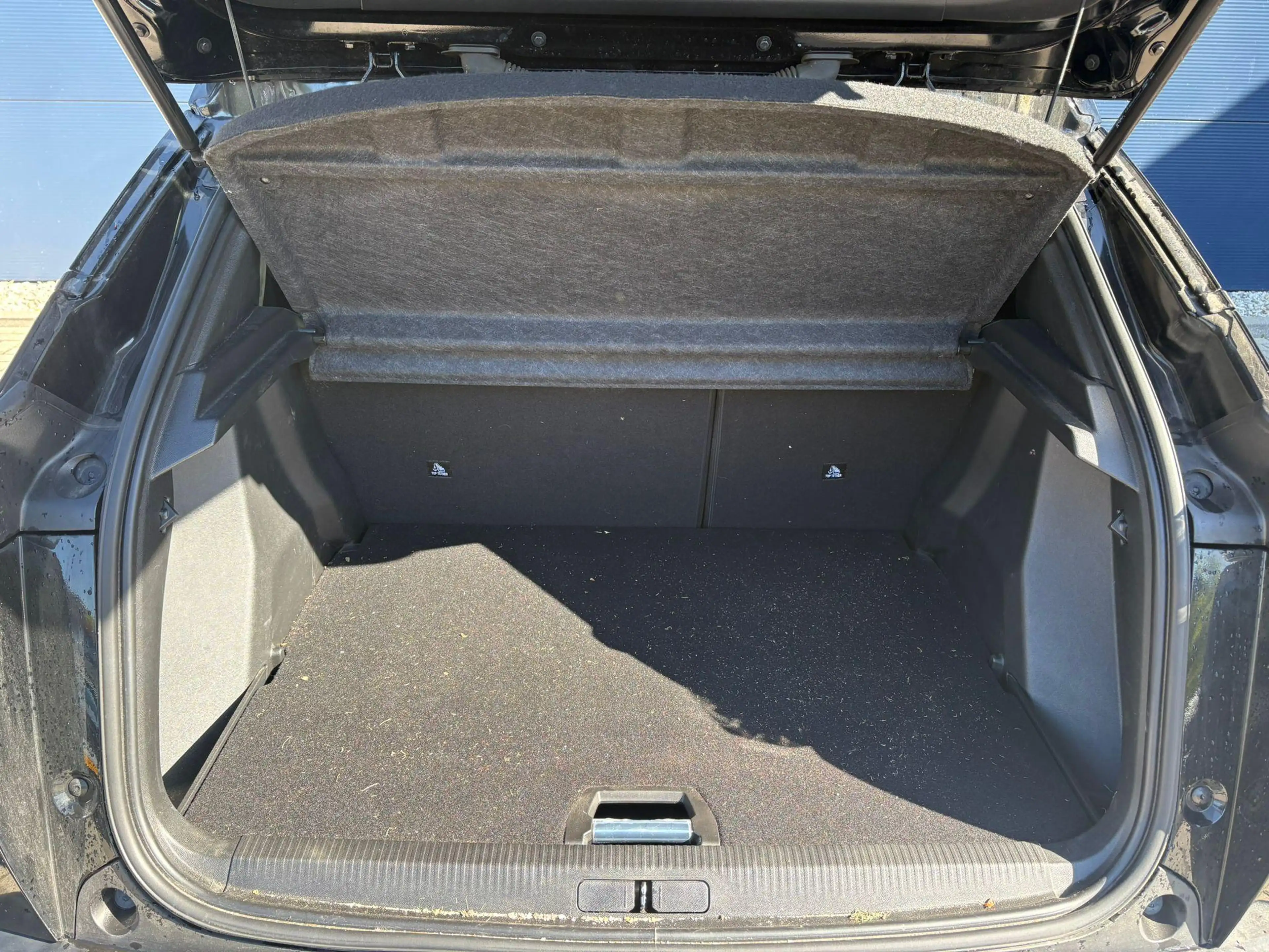 Peugeot e-2008 EV Allure Pack 50 kWh | Navigatie | Climate Contro — photo 10
