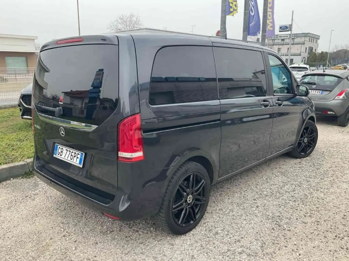 Mercedes-Benz V 250 CDI Negru - 2