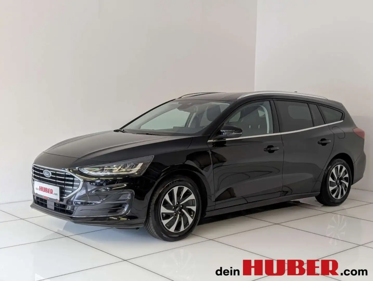 Ford Focus Titanium Style 1.0 Schwarz - 1
