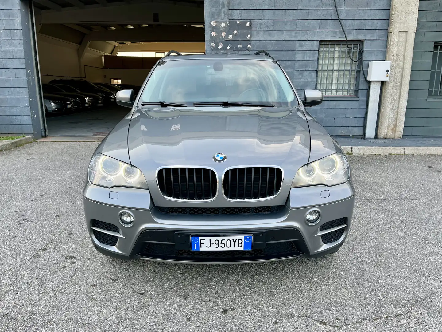 BMW X5 xdrive30d Futura auto 8m E5 Gris - 2