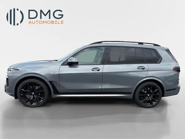 2023 BMW X7 in Grey for sale