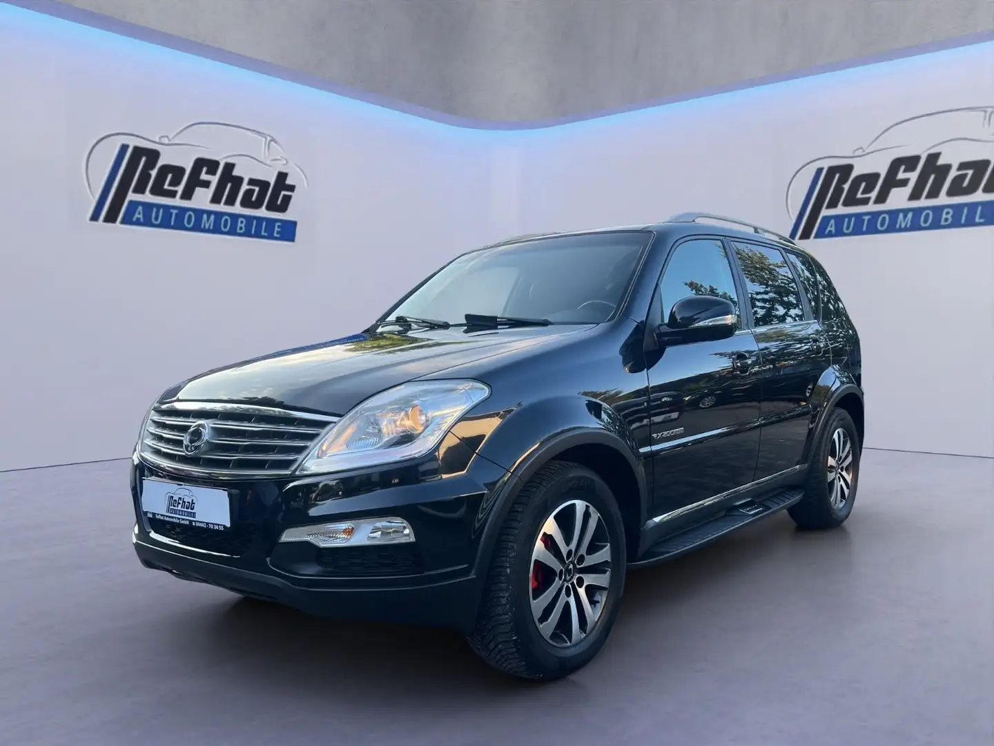 SsangYong Rexton Rexton W Sapphire 4WD*7-Sitzer*SHZ*PDC* Schwarz - 2