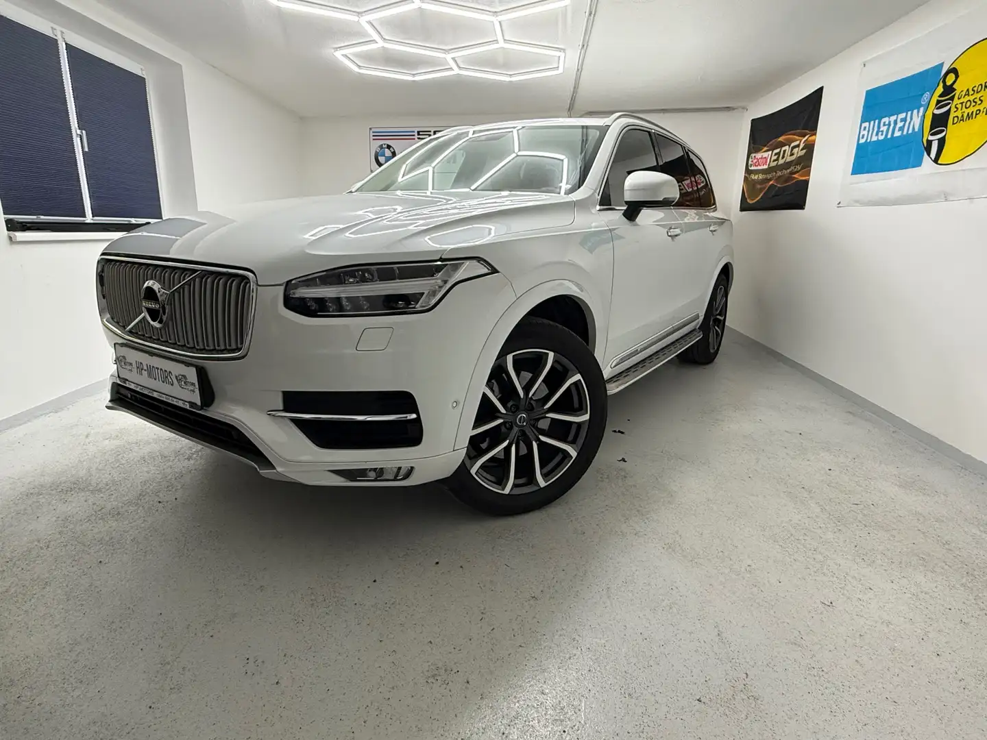 Volvo XC90 Inscription AWD *LED*ACC*Rückfahrkamera* Weiß - 1