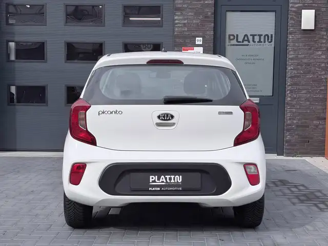 Kia Picanto view 5