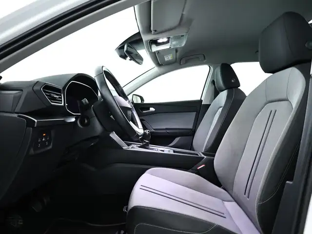Seat Leon Leon view 8