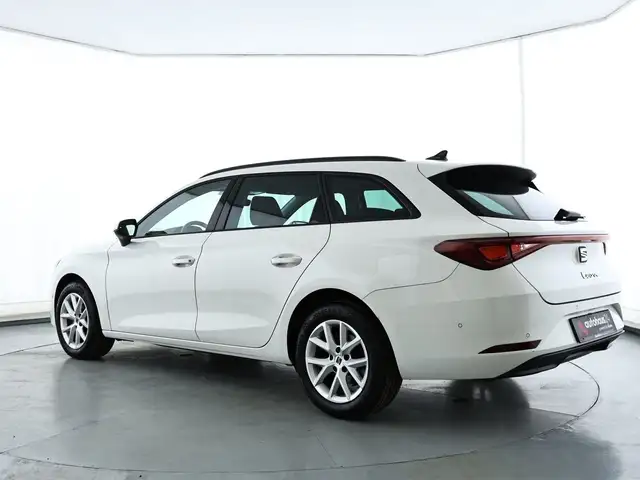Seat Leon Leon view 4