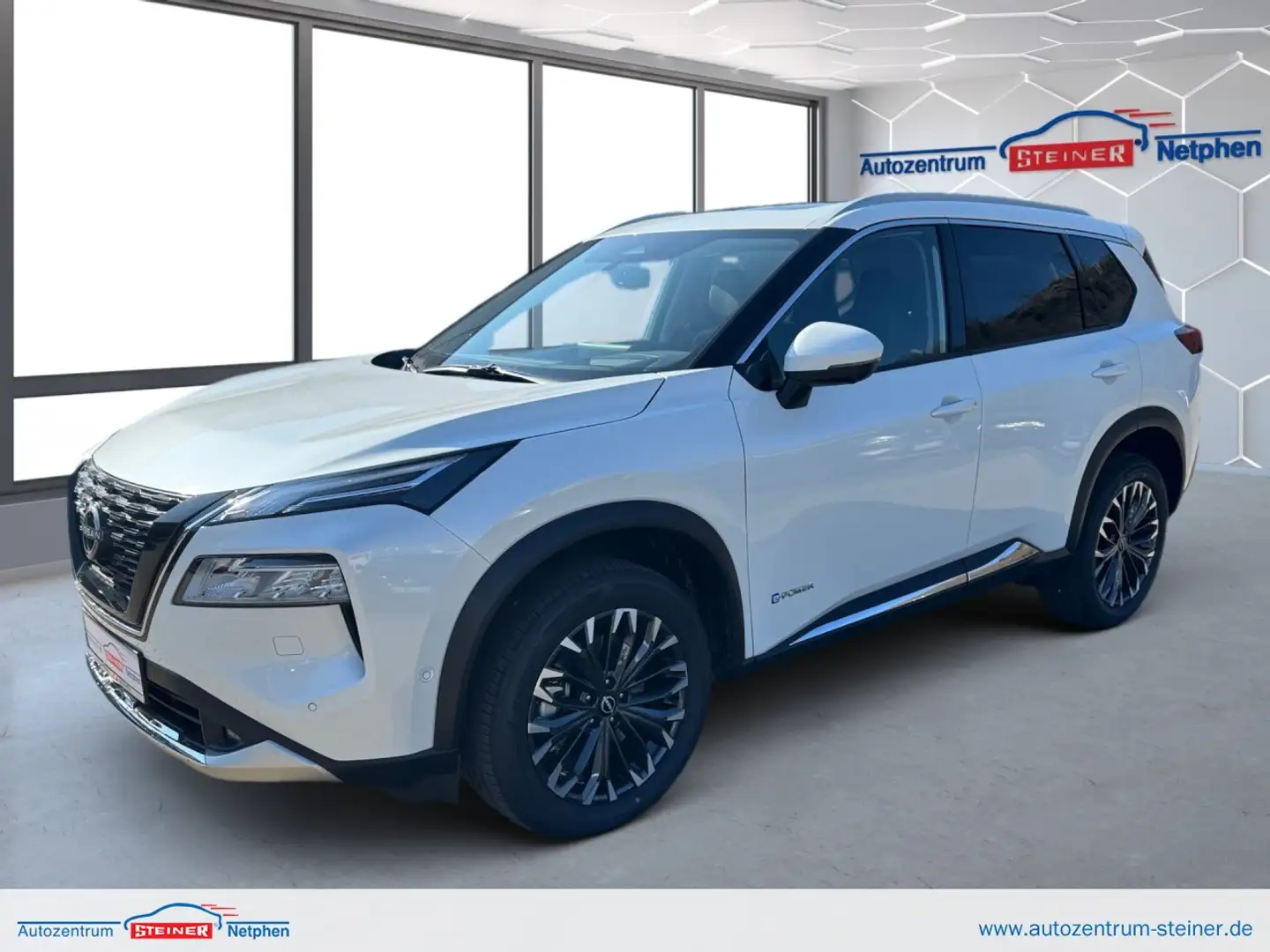 Nissan X-Trail Tekna Plus FL e-POWER 4x4 +7-Sitze Voll! Klima Weiß - 1