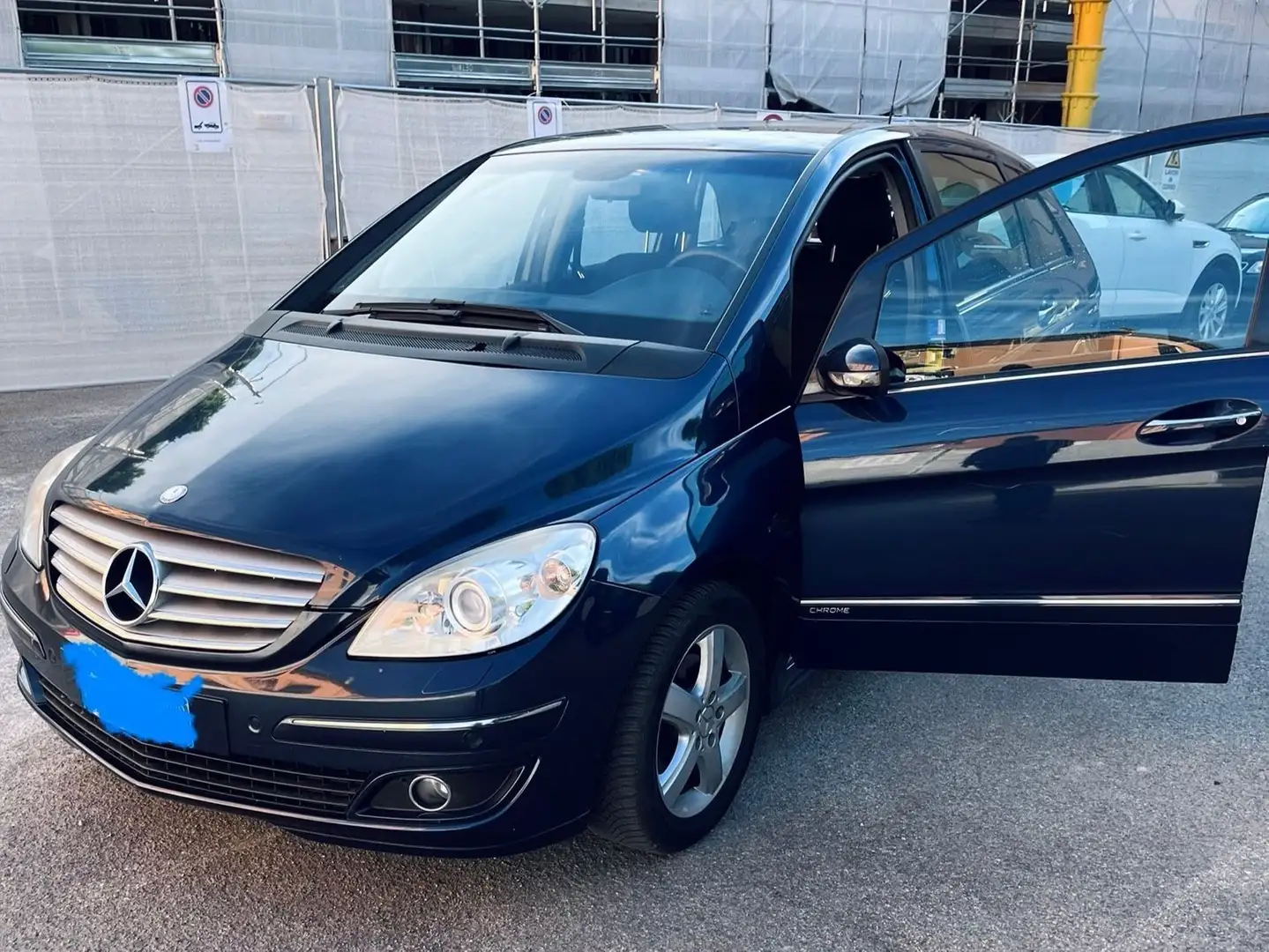 Mercedes-Benz B 200 cdi Chrome plava - 1