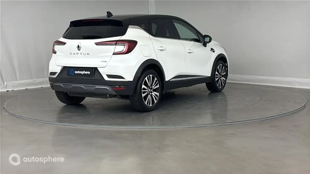 Renault Captur — photo 5