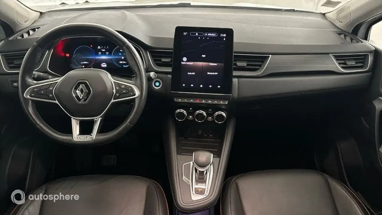 Renault Captur — photo 11
