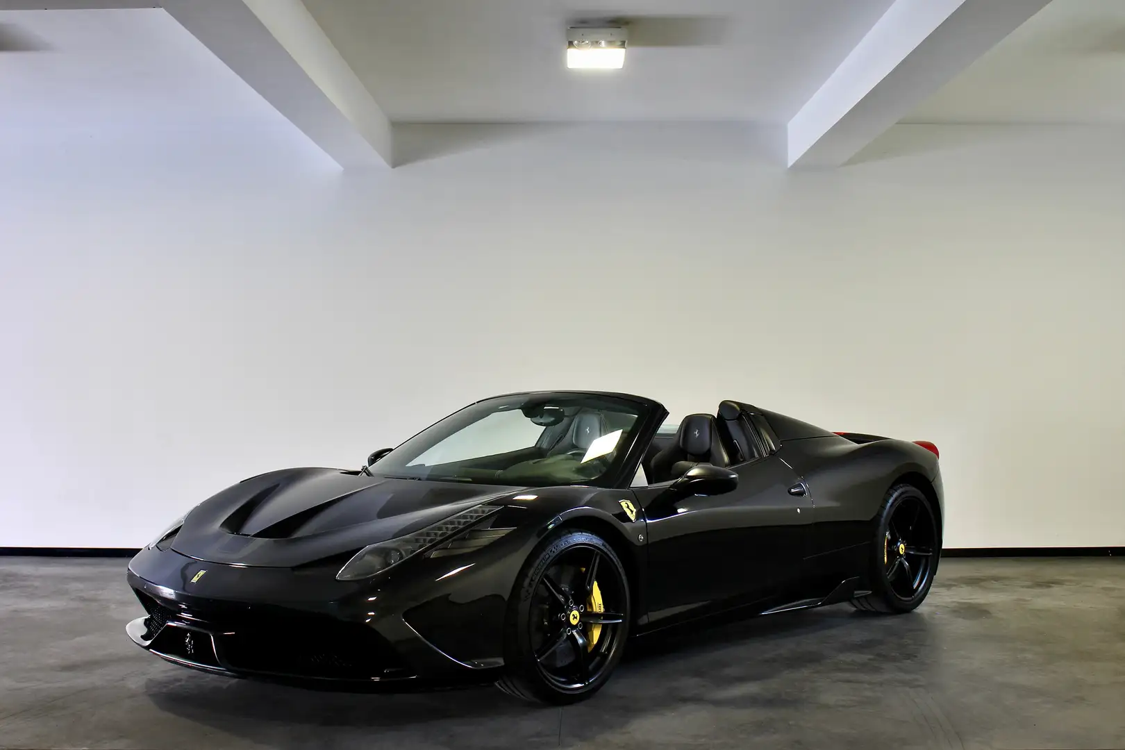 Ferrari 458 Speciale Apart package | Tailor made Fekete - 1