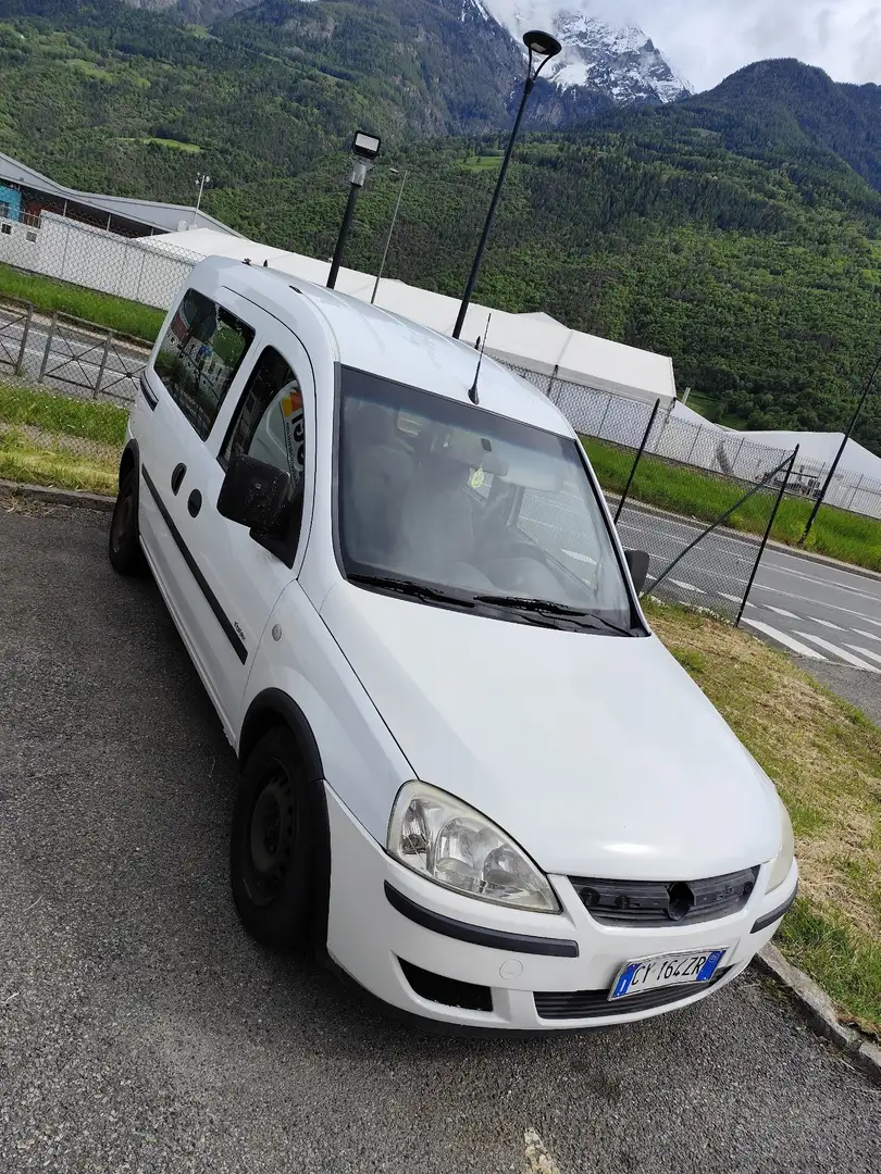 Opel Combo - 1