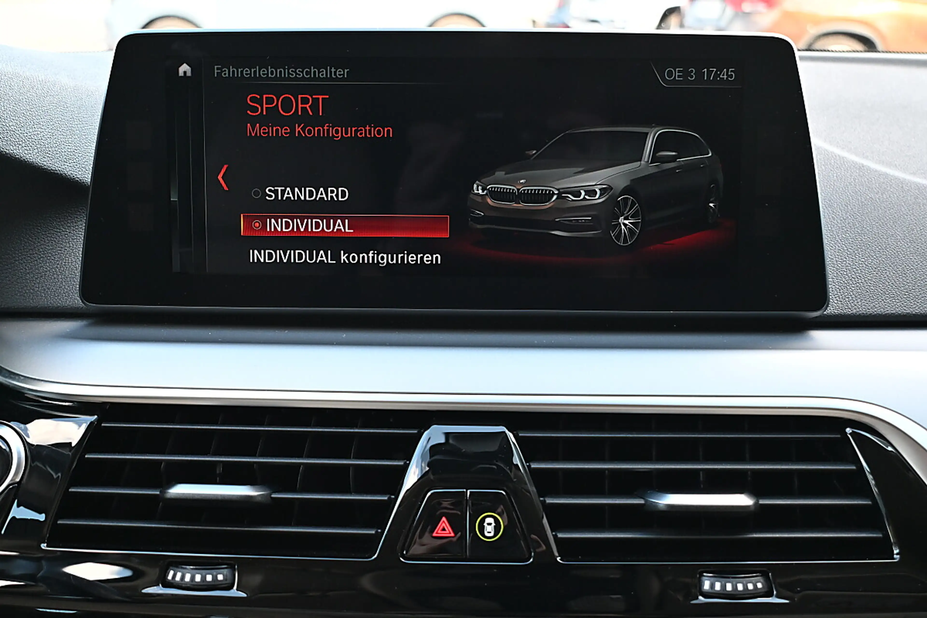 BMW 530 i Touring xDrive Aut. Komfortsitze, Sitzklima, ... — photo 15