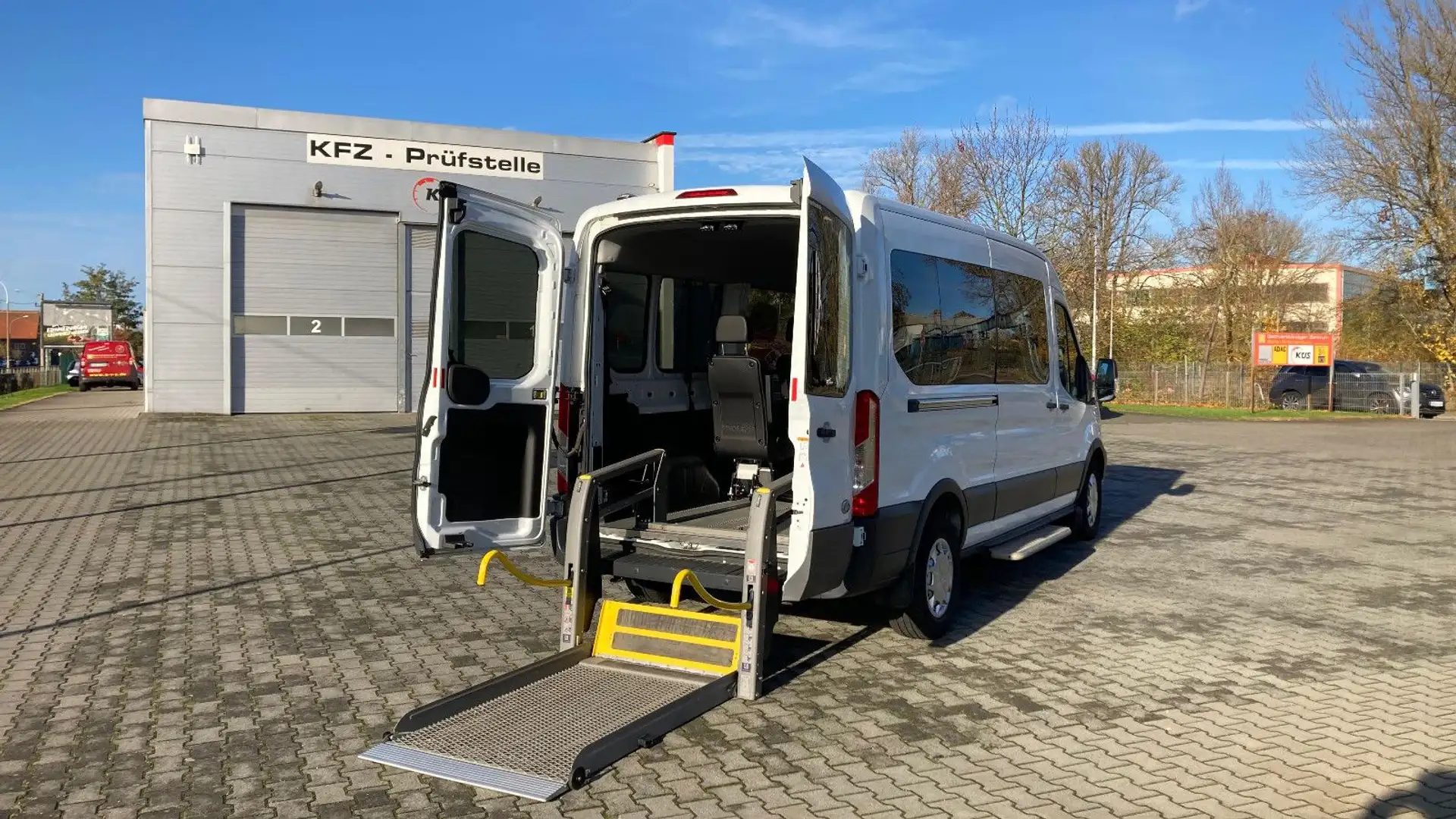 Ford Transit Kombi 350 L3 Trend BTW AMF Hubmatiklift Weiß - 1