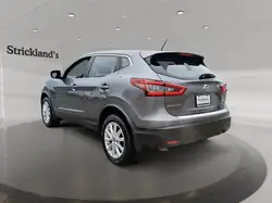 Nissan Qashqai снимка Nissan Qashqai