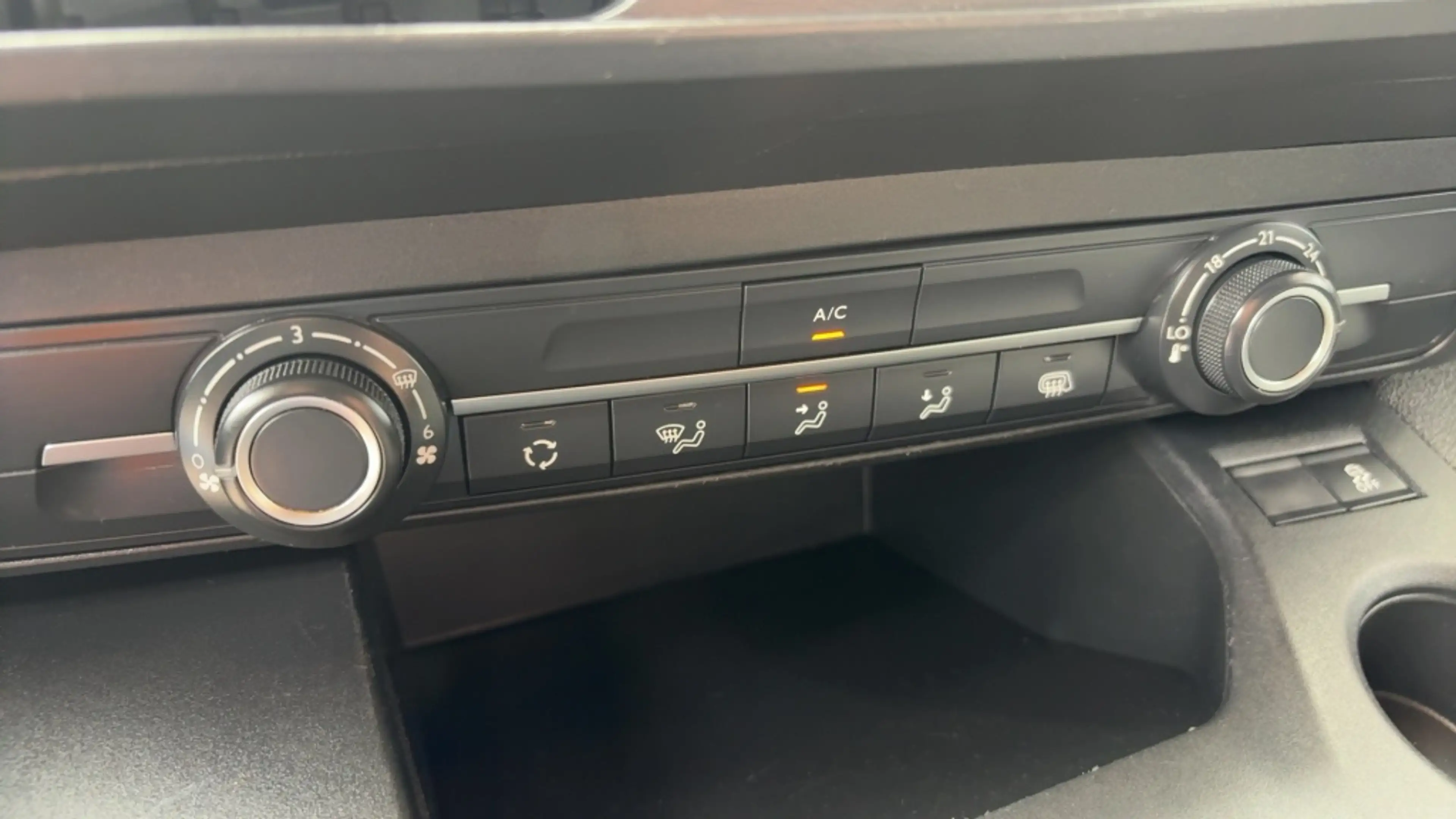 Peugeot Partner 1.5 BlueHDI Pro Cruise Control | Airco | Trekhaak — photo 10