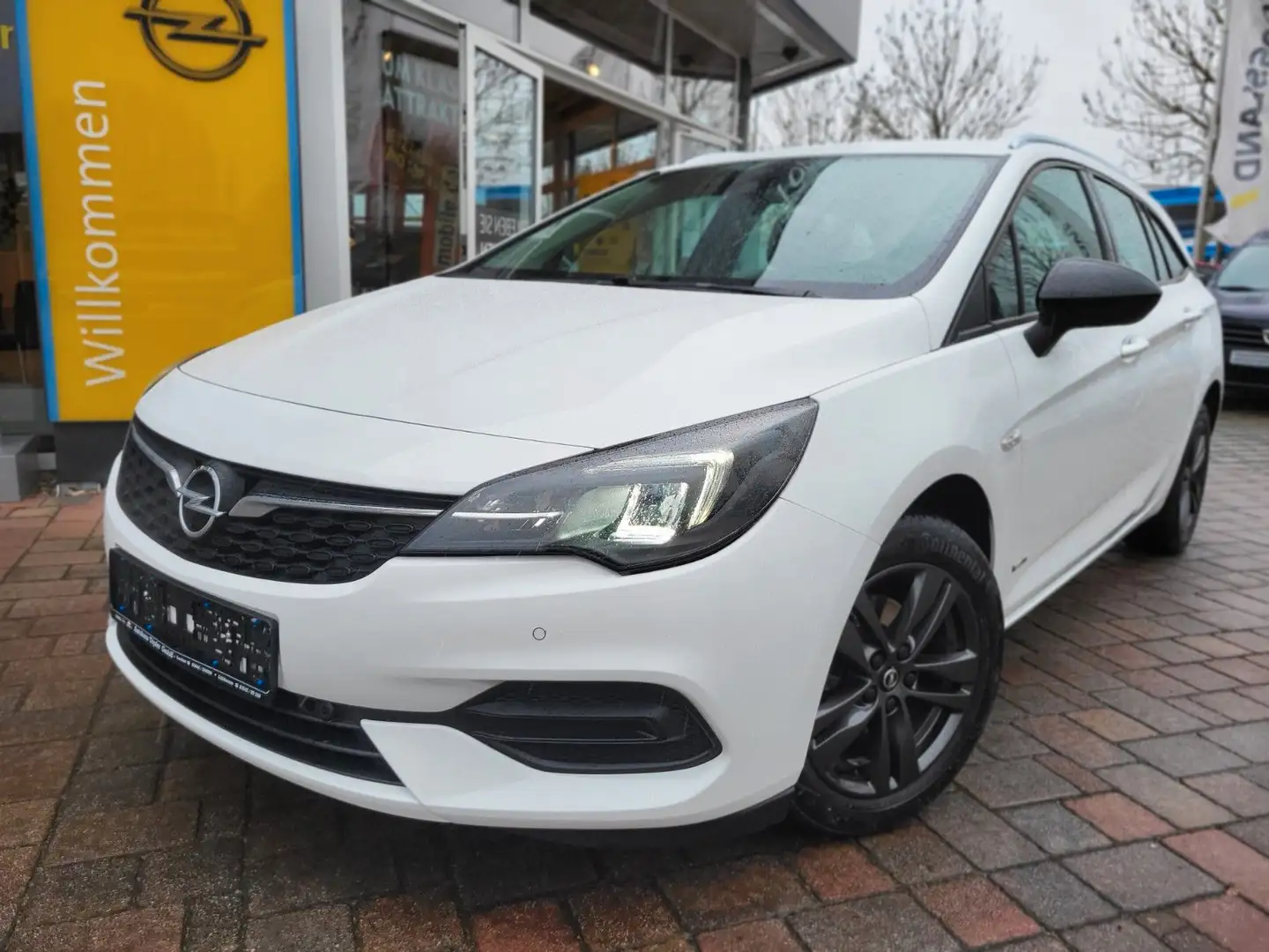 Opel Astra K Turbo ST "Design&Tech" 1-Hand von Opel bijela - 2