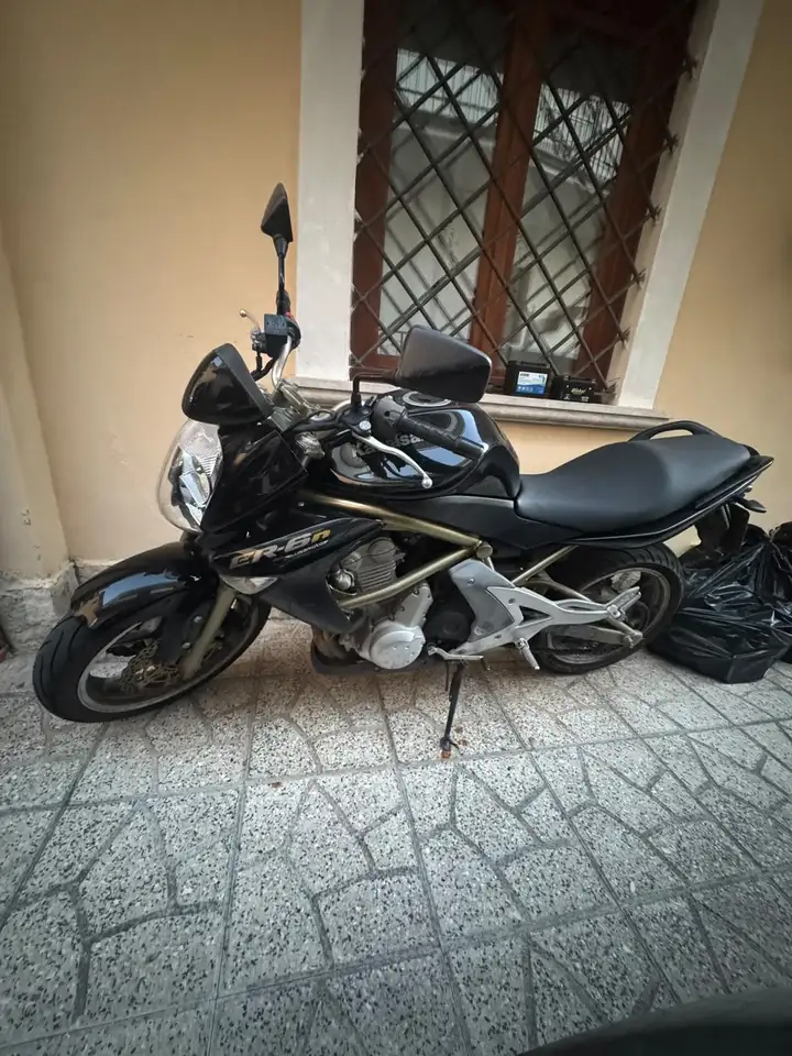 Kawasaki ER