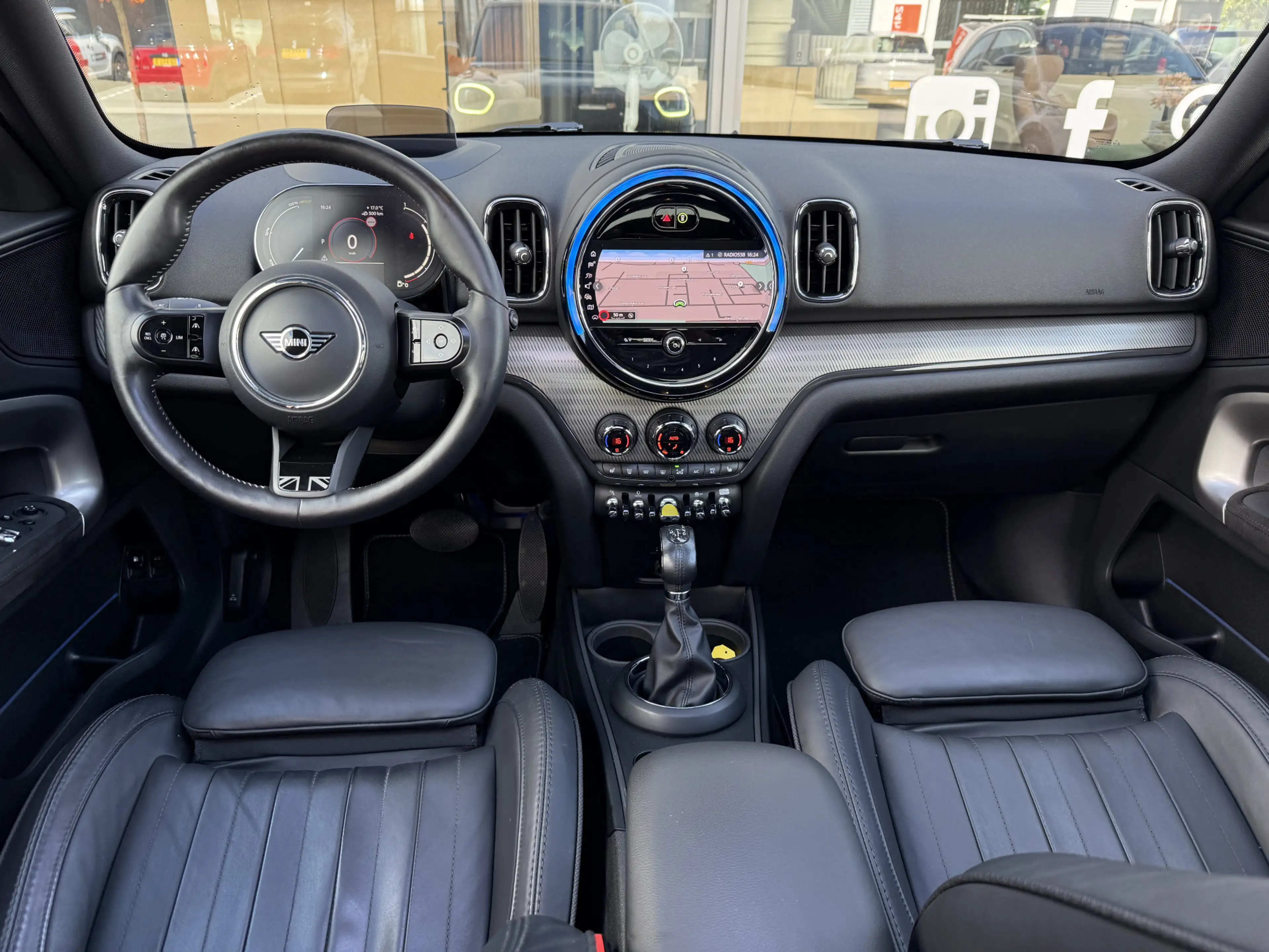 MINI Cooper SE Countryman 1.5 ALL4 YOURS Pano/Leder/Camera/Apple — photo 6