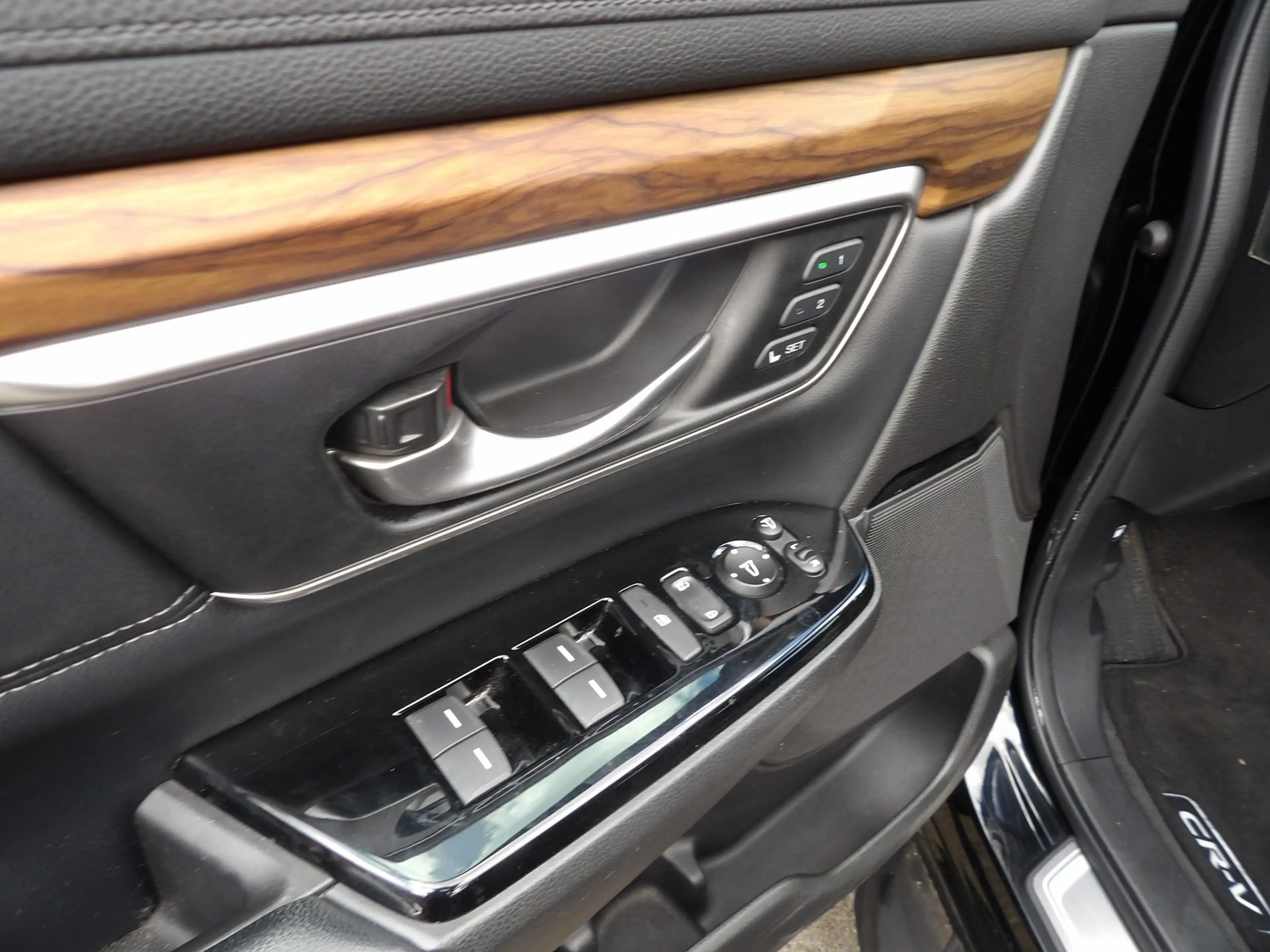 Honda CR-V 2.0 Hybrid AWD Executive/ TREKHAAK /TREEPLANKEN/A — photo 17