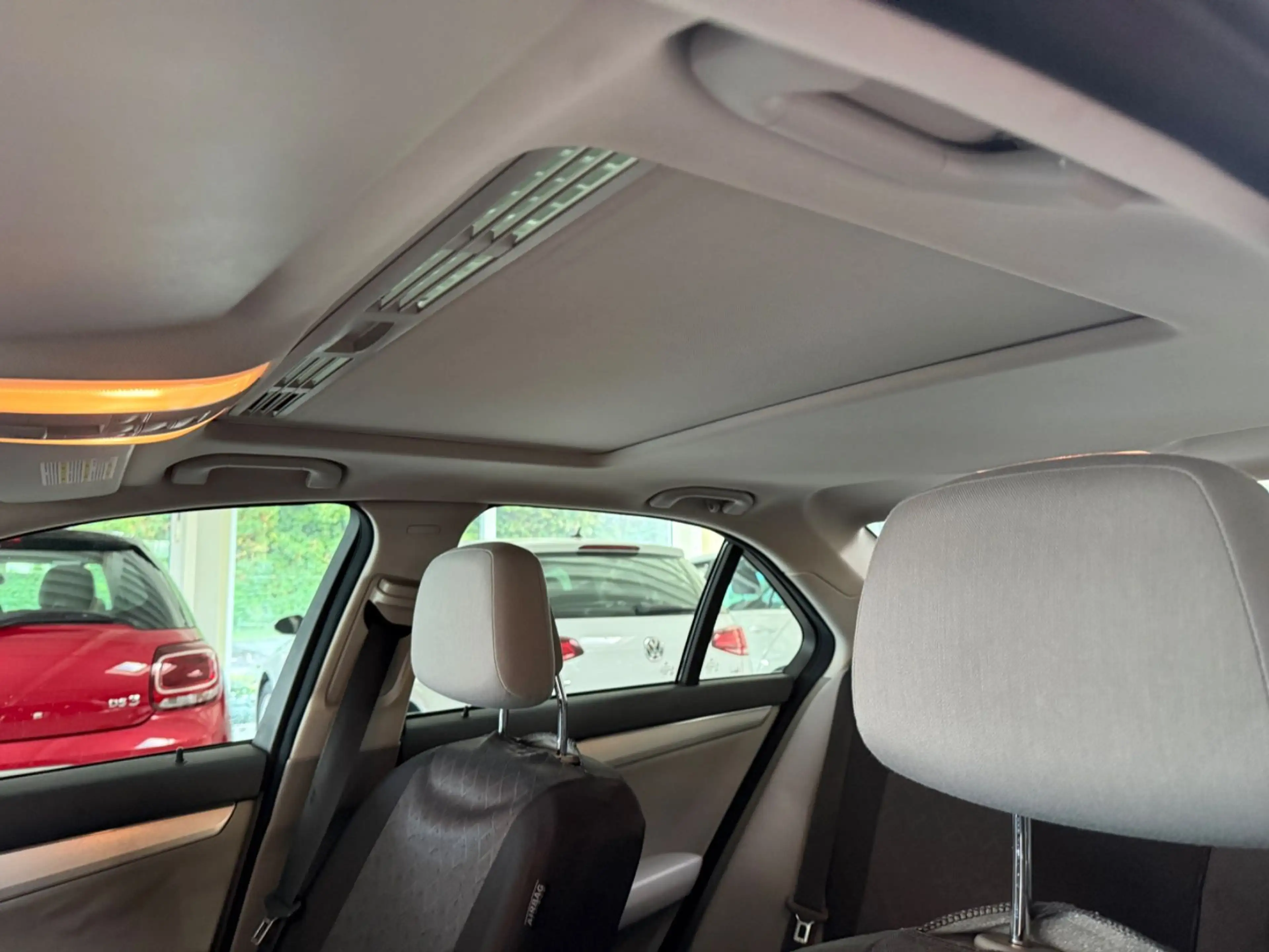 Mercedes-Benz C 220 C Limousine*AHK*Navi* — photo 14