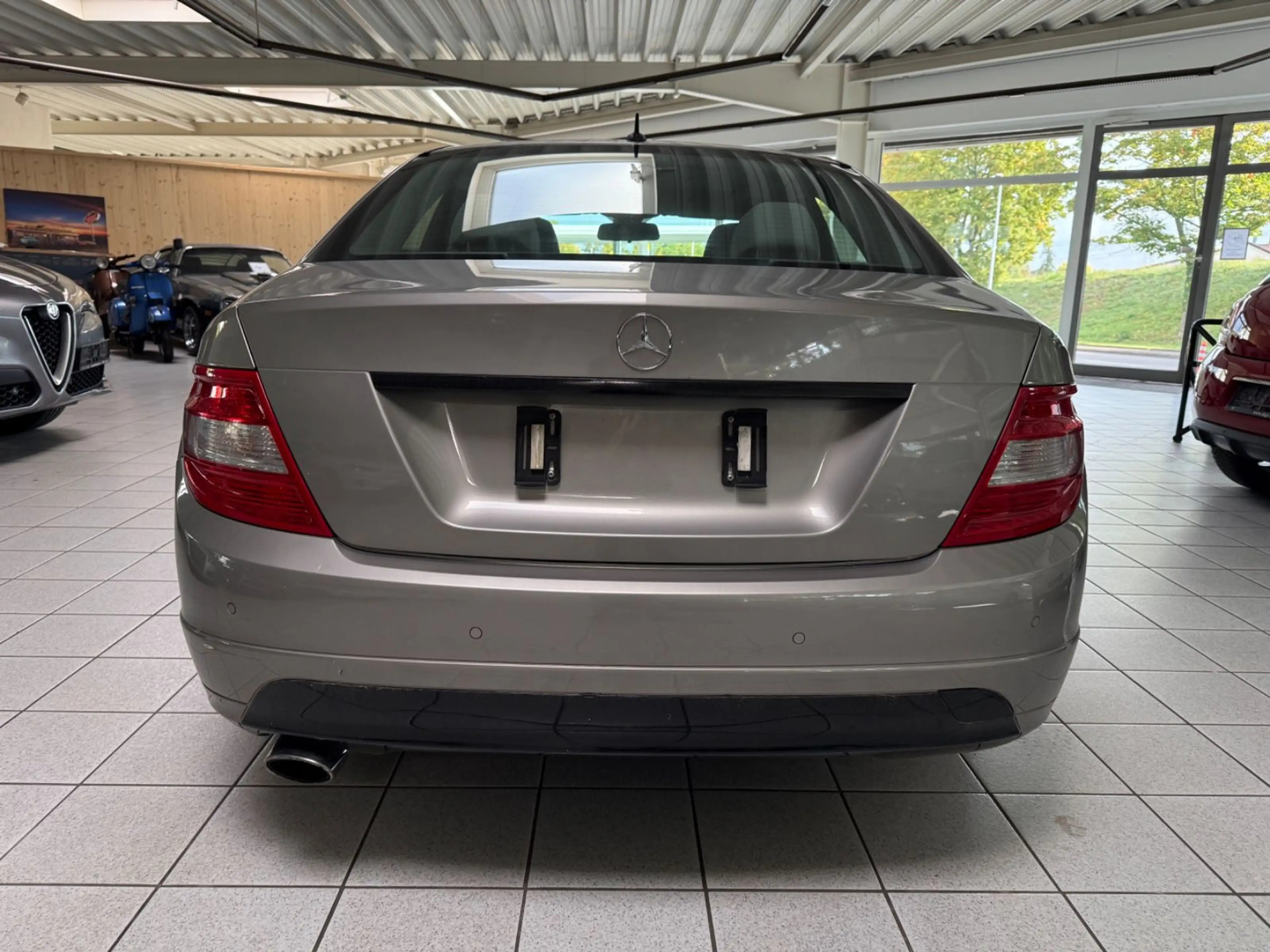 Mercedes-Benz C 220 C Limousine*AHK*Navi* — photo 4