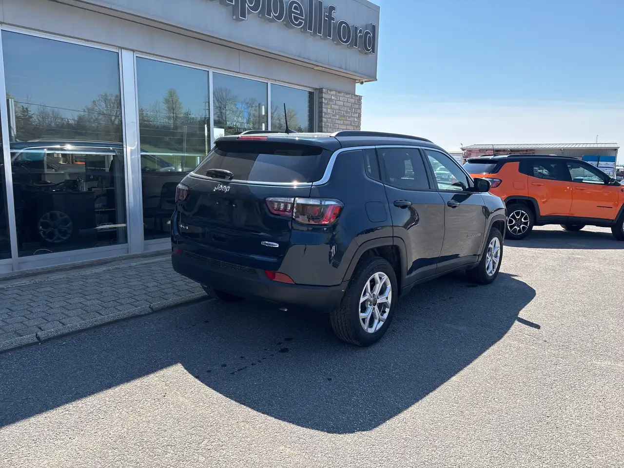 Jeep Compass снимка Jeep Compass
