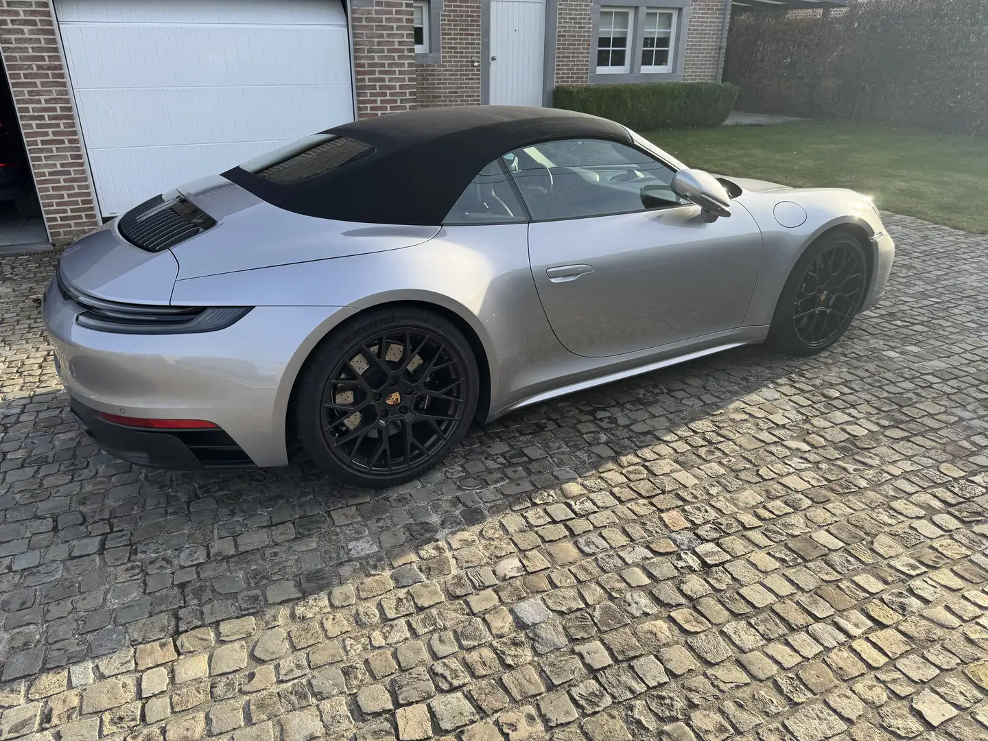 Porsche 911 Carrera 4 GTS Cabriolet 3.0 Bi-Turbo PDK - 2