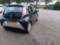 Toyota Aygo 1.0 VVT-I  X 69pk  Fun  Airco  Cruise  Navi  Apple Zwart - thumbnail 5
