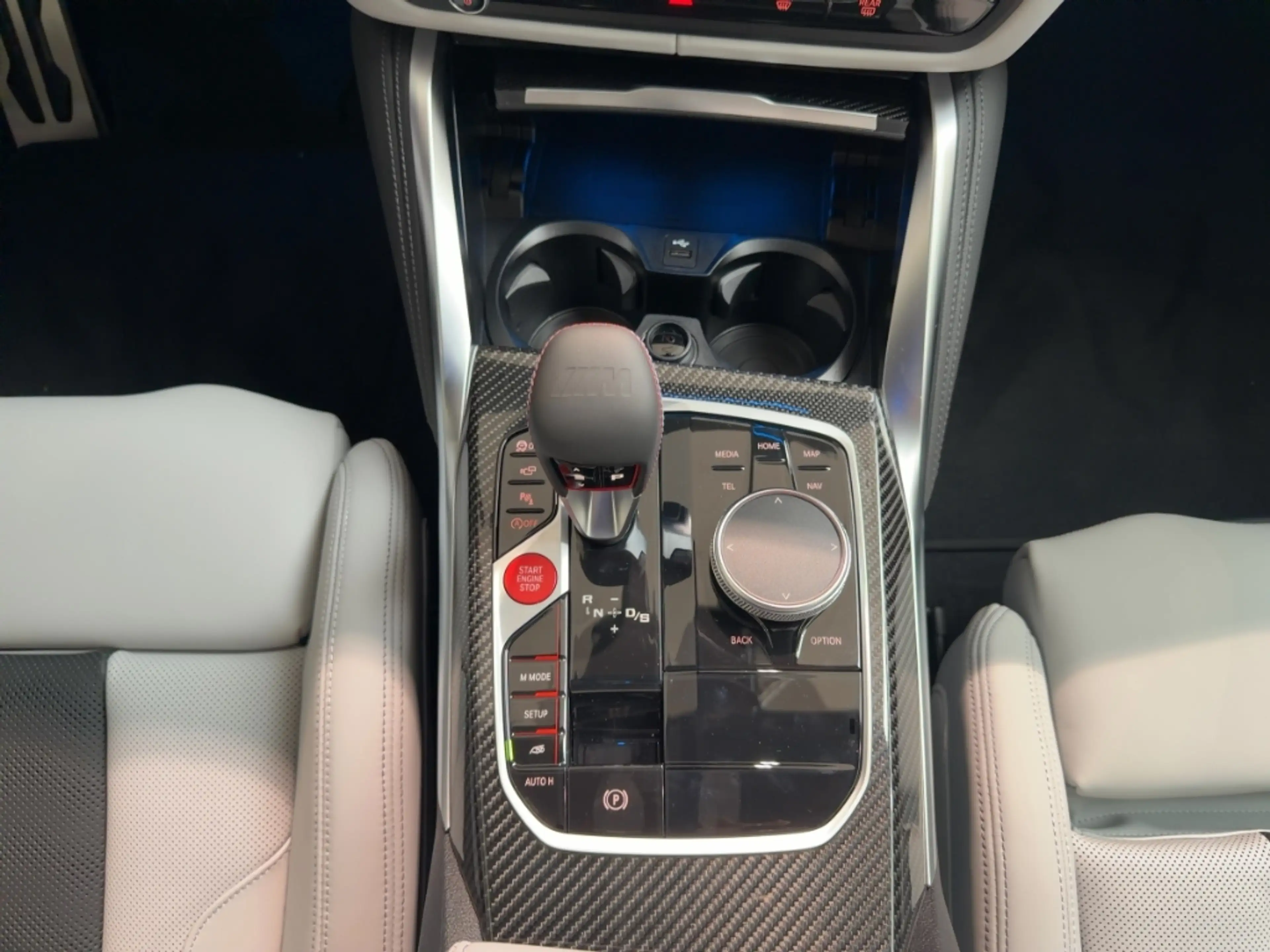 BMW M4 Competition M xDrive Sportpaket HUD AD Navi Leder — photo 11