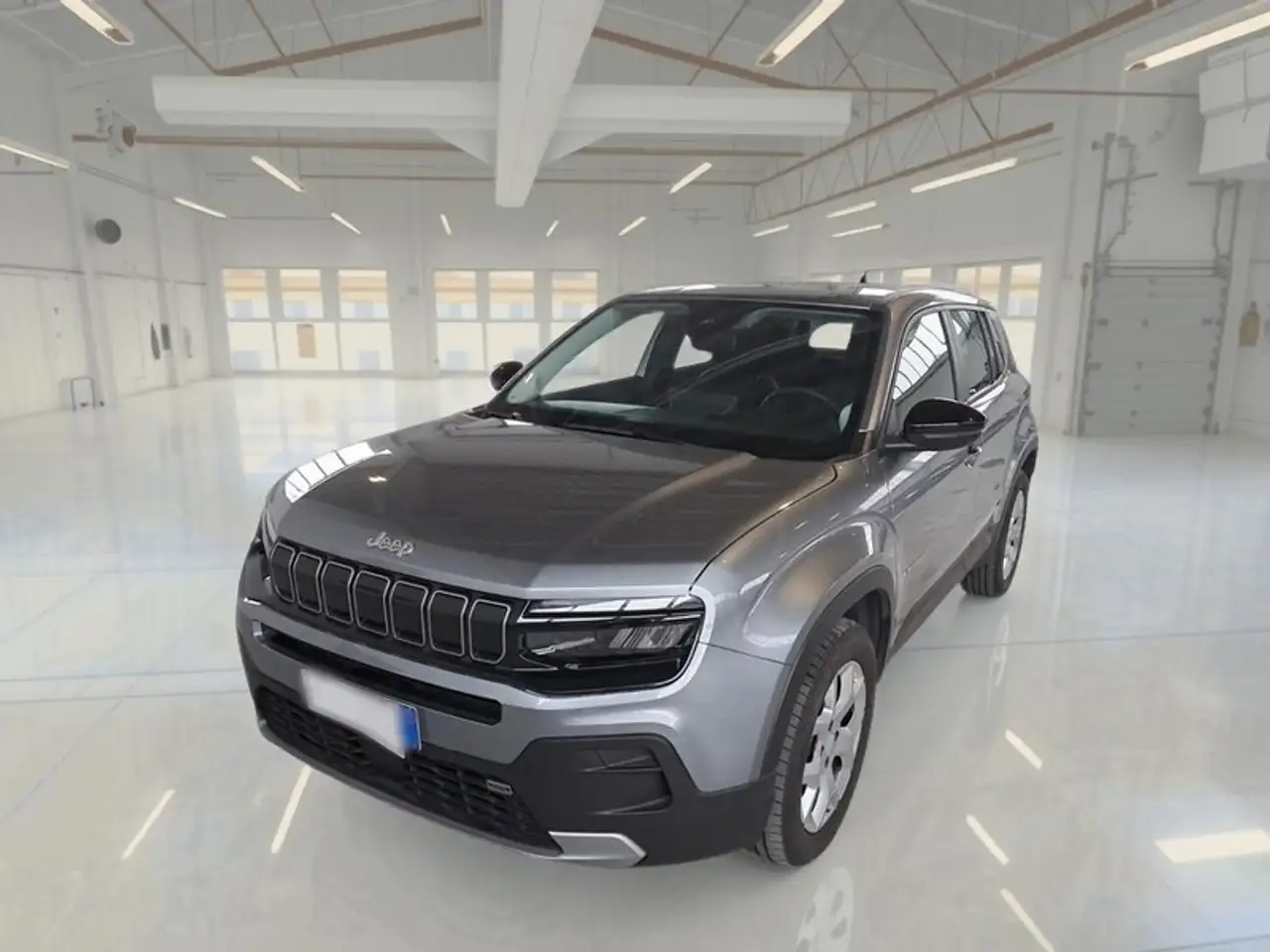 Jeep Avenger 1.2 TURBO ALTITUDE SUV — photo 1 of 11
