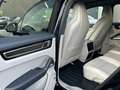Porsche Cayenne 4.0 V8 TURBO S E-HYBRID 680ch TIPTRONIC Weiß - thumbnail 14