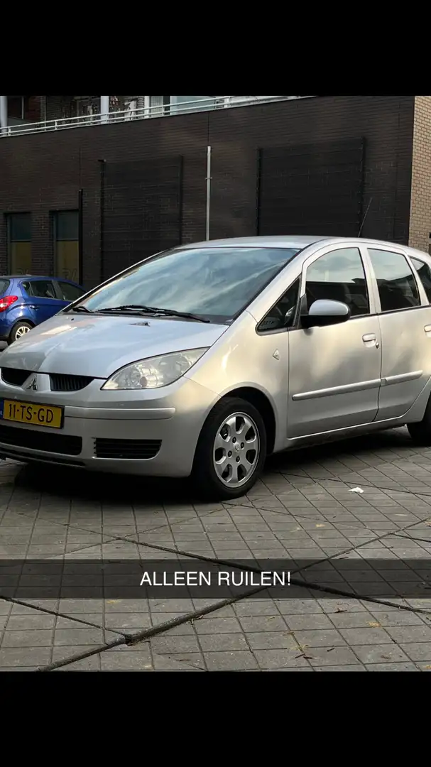 Mitsubishi Colt 1.3 Invite - 1