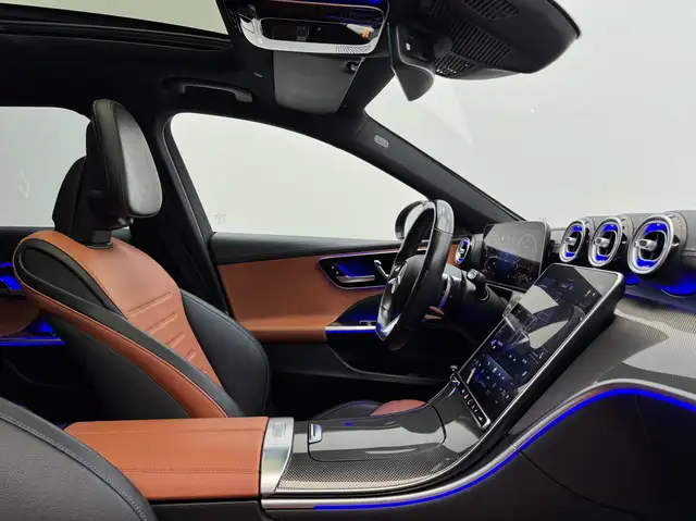 Mercedes-Benz C-Class view 19