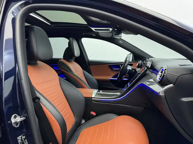 Mercedes-Benz C-Class view 20