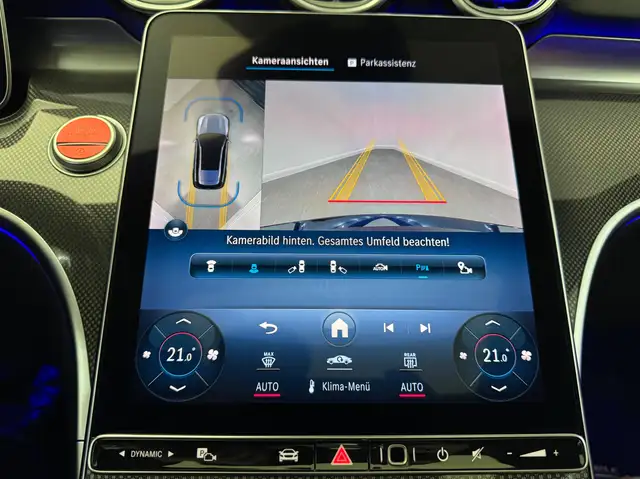 Mercedes-Benz C-Class view 29